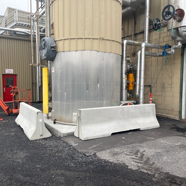 Blocs de béton : la solution simple pour sécuriser vos zones à risque