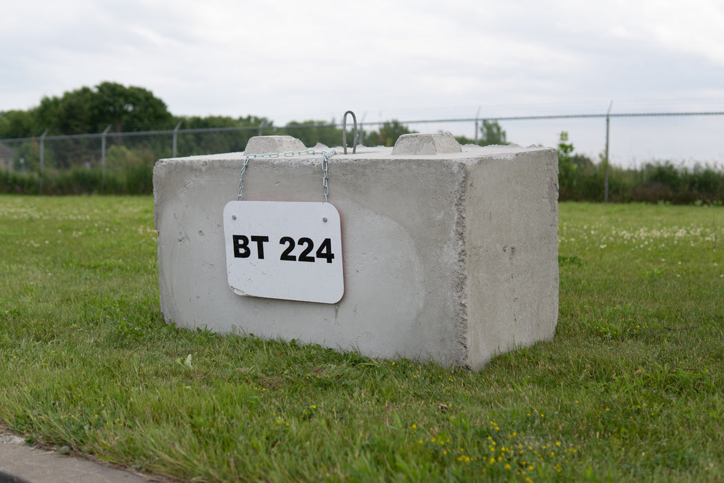 Bloc de béton 2x2x4