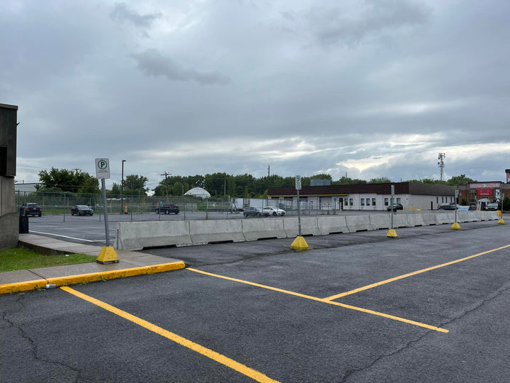 Du marquage au sol jusqu'à l'installation de blocs de béton