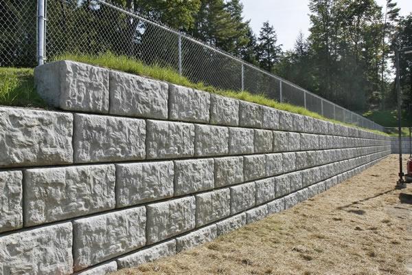 BLOC DE BÉTON DÉCORATIF 2X